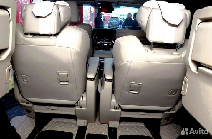 Автоковрики 3D на Toyota Alphard 2021г