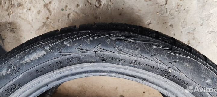 Nokian Tyres Hakkapeliitta 7 245/45 R17