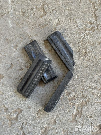 Графитовые вставки