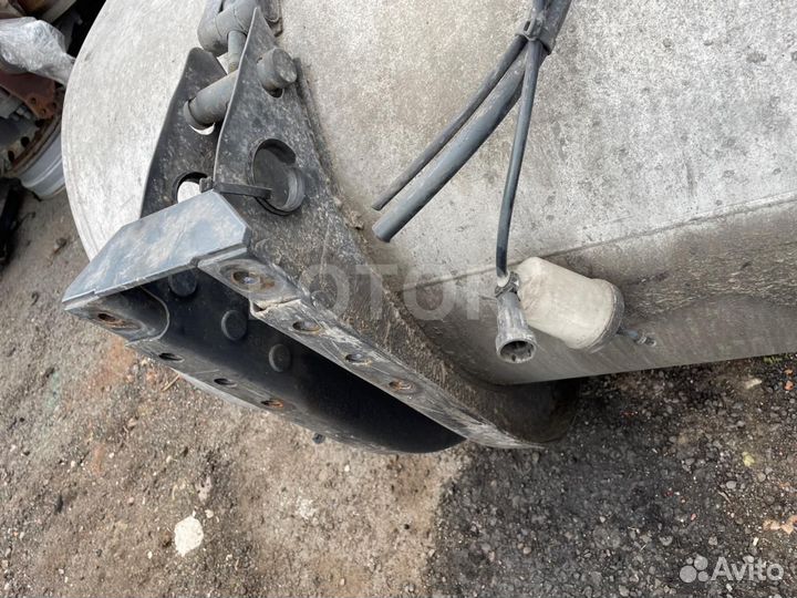 Лента (кронштейн) бака топливного Volvo FH 3 2015