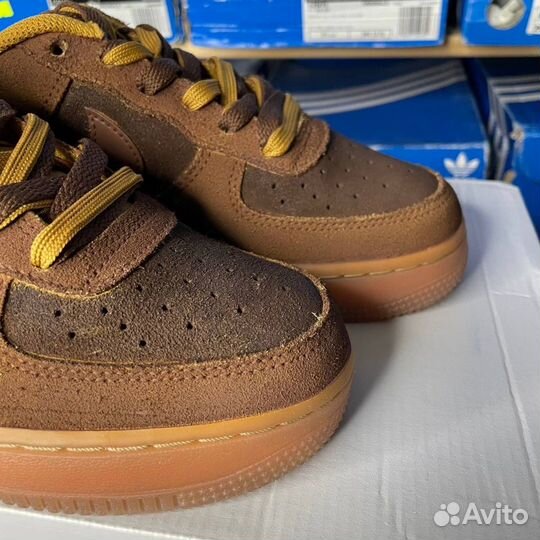 Оригинал 5,5 US Nike Air Force 1 Lv8 3 'Wheat'