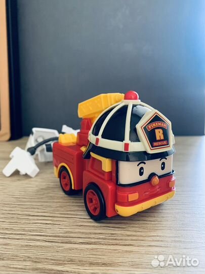 Робокар поли Рой