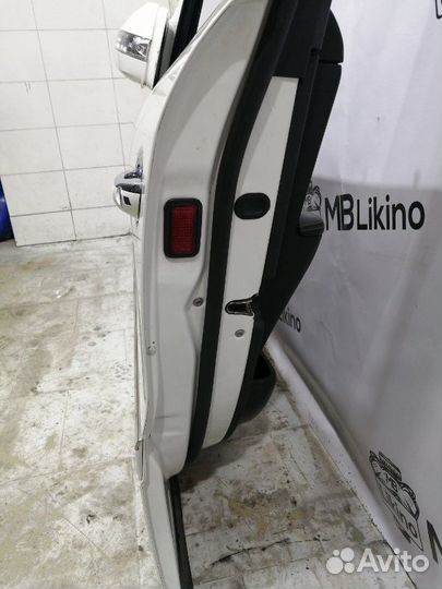 Дверь передняя левая Mercedes Gl X164