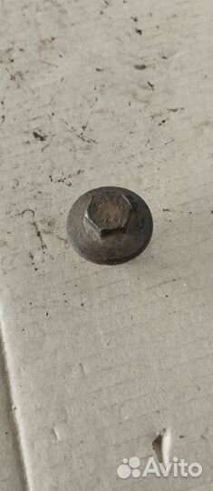 Болт шкива коленвала Ford Contour contour RKB 1995