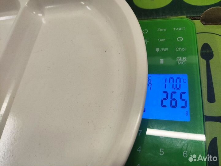 Порционная пластиковая тарелка