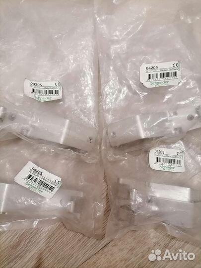 Schneider LV429329, LV429222, LV429305 LV429242