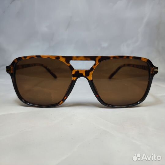 Солнцезащитные очки леопардовые