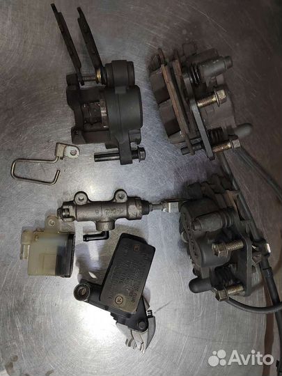 Тормоза Suzuki Bandit/Gladius/SV/DL