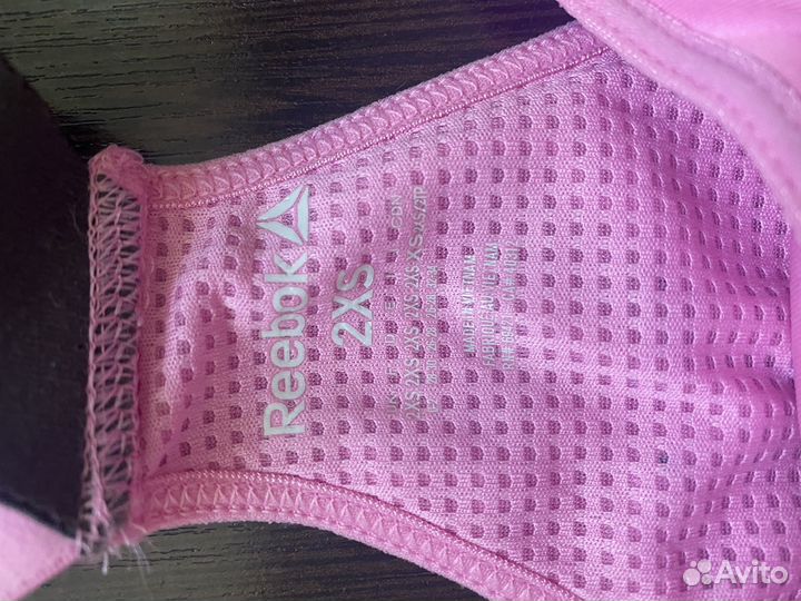 Спортивная майка и шорты Reebok 2xs
