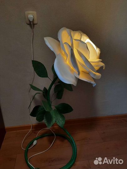 Торшер напольный