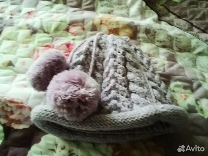 Шапка вязаная,тёплая
