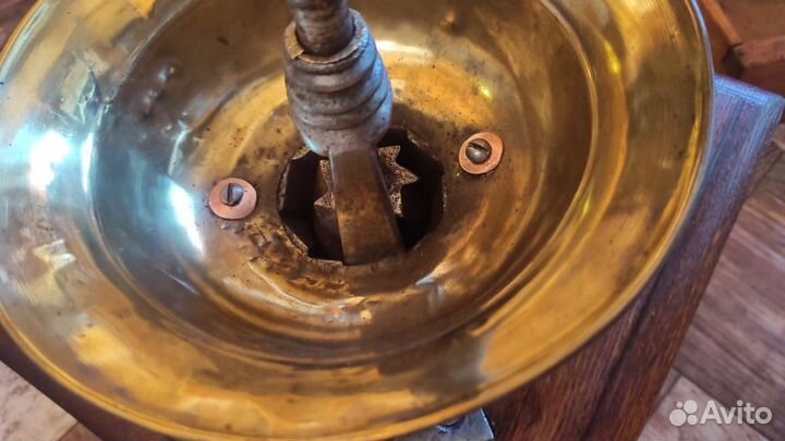 Большая кофемолка. Россия конец XIX начало XX века