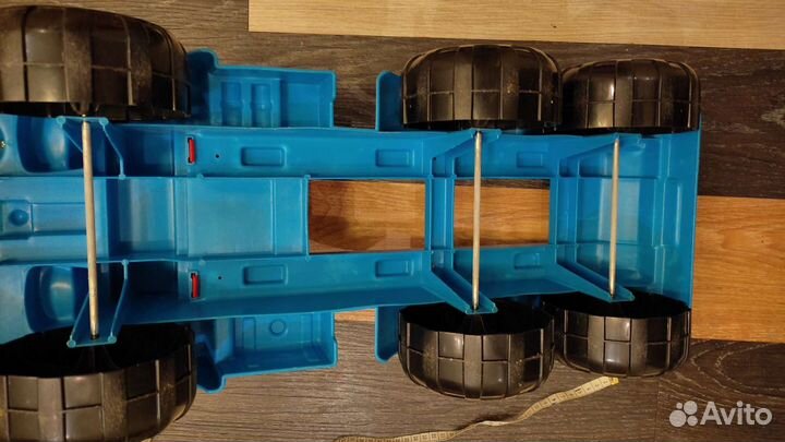 Машина грузовик игрушка