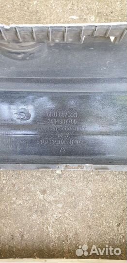 Бампер передний на volkswagen polo2013 г