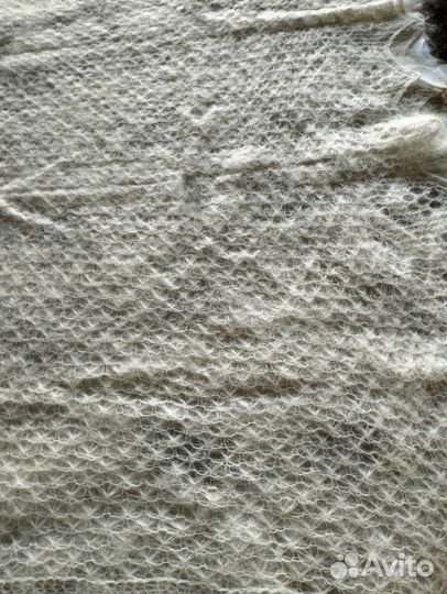 Белые платки разной вязки