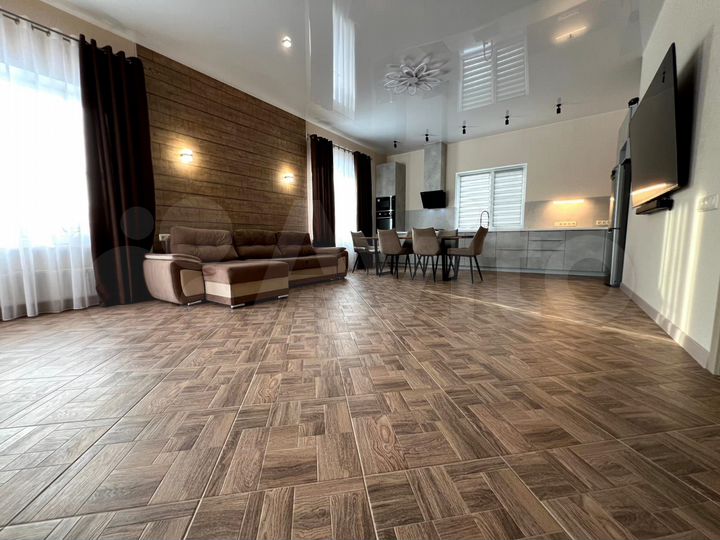 Дом 170 м² на участке 15 сот.