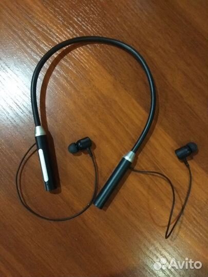 Блютуз наушники