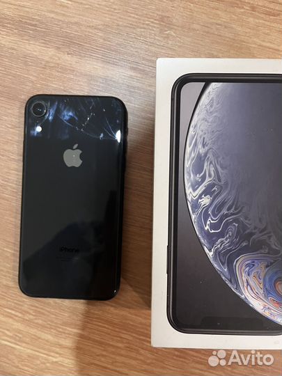 iPhone Xr, 64 ГБ