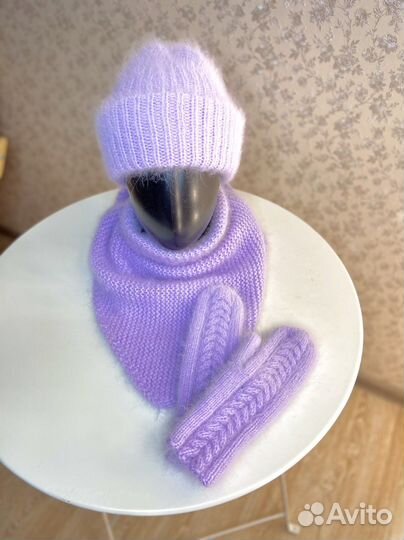 Шапка бактус варежки