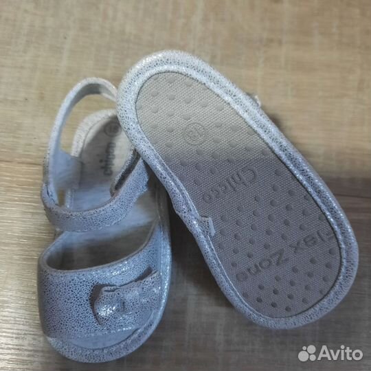 Ботинки для девочки кроссы сандали туфли 18 размер