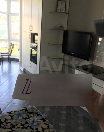 2-к. квартира, 52 м², 4/8 эт.