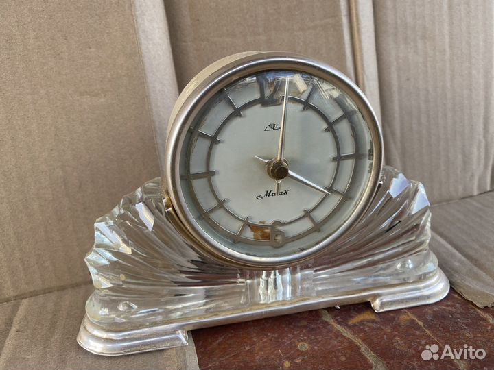 Часы настольные маяк СССР