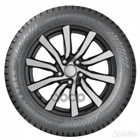 Nokian Tyres Hakkapeliitta 9 215/55 R17