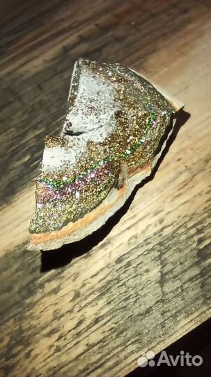 Минерал Спектропирит радужный