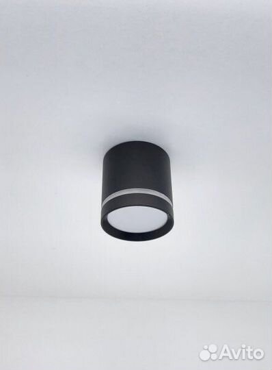 Светильник спот накладной Elegant 10252 черный LED