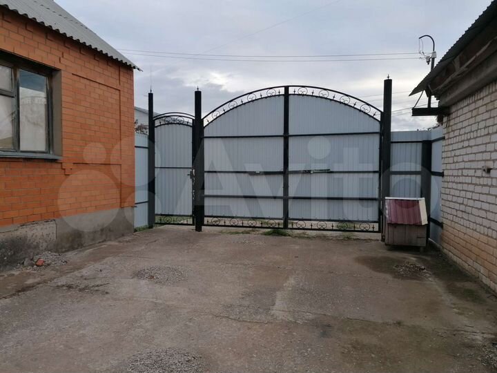 Дом 140 м² на участке 6 сот.