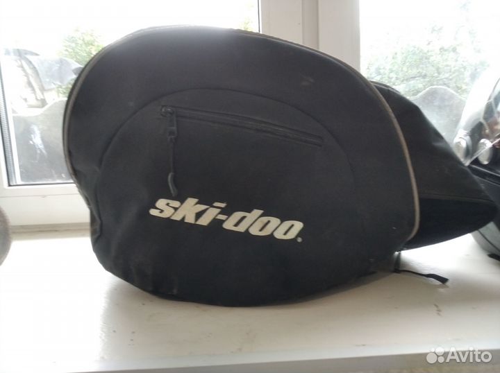 Шлем от снегохода