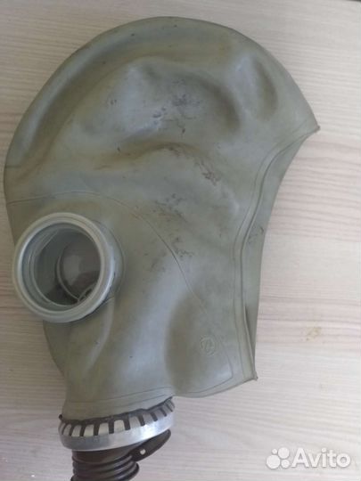 Противогаз