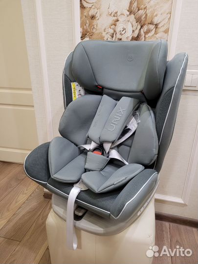 Новое автокресло Happy Baby Unix Isofix 0-36 кг