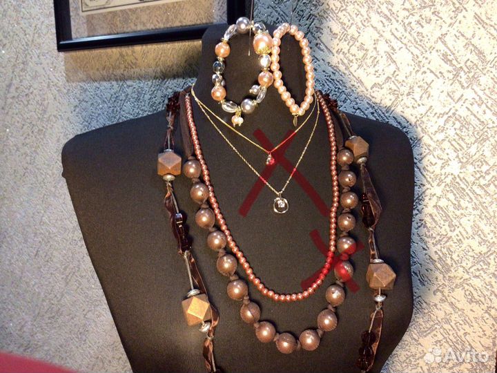 Бусы, браслеты