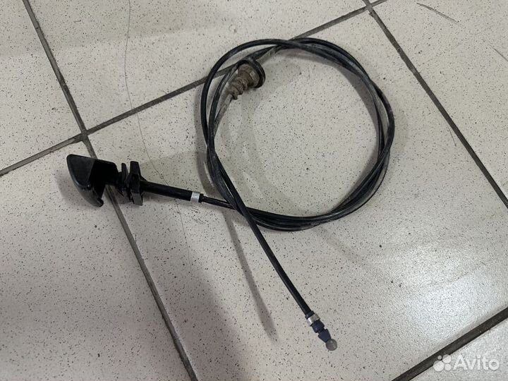 Трос капота Сузуки Suzuki SX4 2010