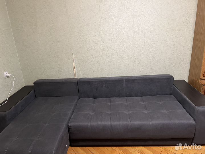 Большой угловой диван раскладной