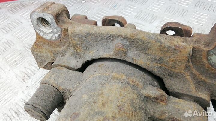 Суппорт передний правый Ford Mondeo 4 рест. 2011