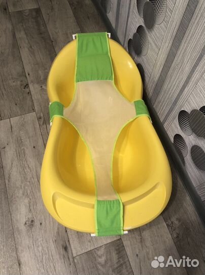 Ванночка для купания с горкой