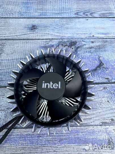 Intel Box Cooler Laminar RH1(1700)