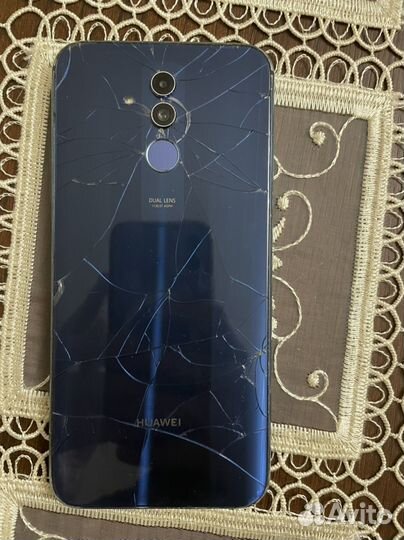 HUAWEI Mate 20 lite, 4/64 ГБ