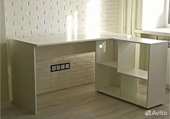 Компьютерный стол скму 4 микон