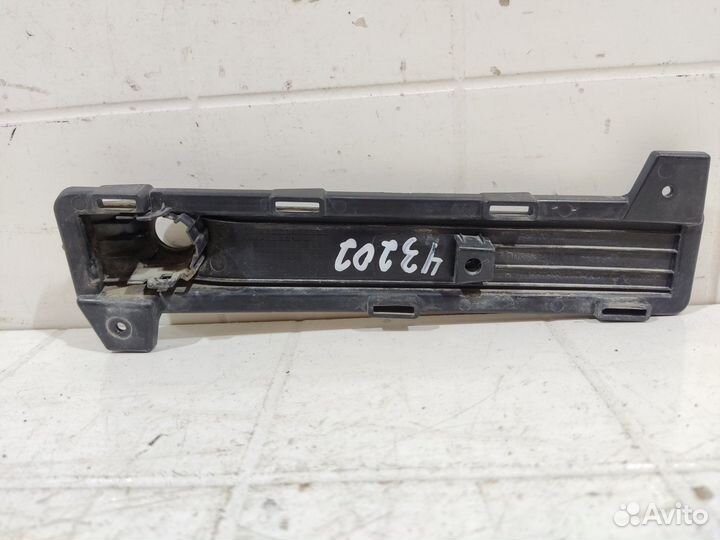 Колодец парктроника передний левый Hyundai Sonata