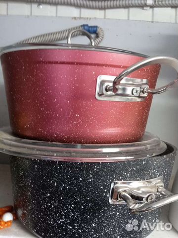 Кастрюля с антипригарным покрытием