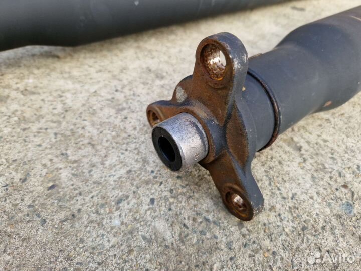 Карданный вал задний long для Mercedes W221