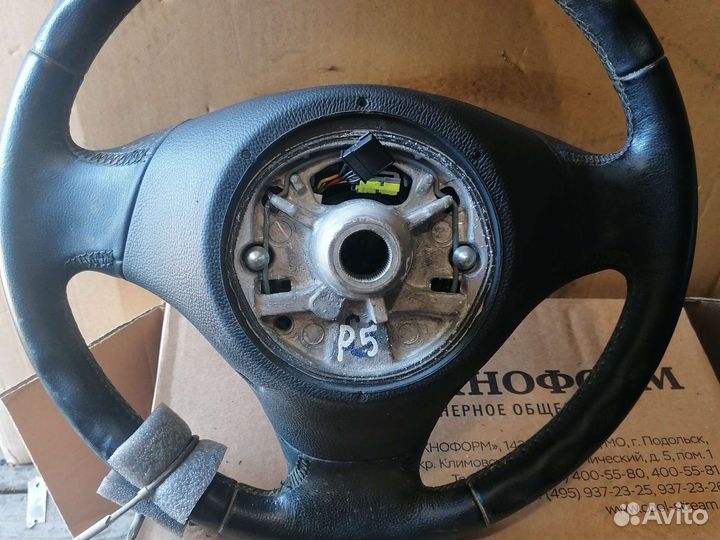 Airbag руль бмв е90