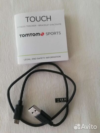 Фитнес трекер tomtom