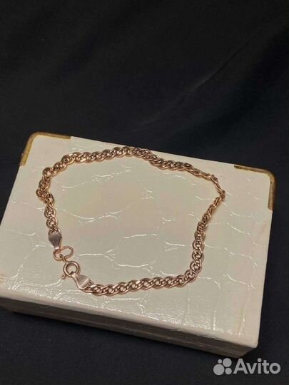 Золотой браслет