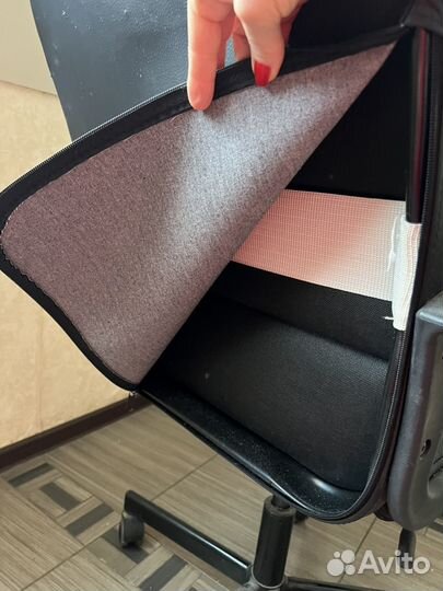 Компьютерное офисное кресло