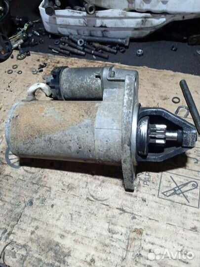 Продаю стартер двигателя