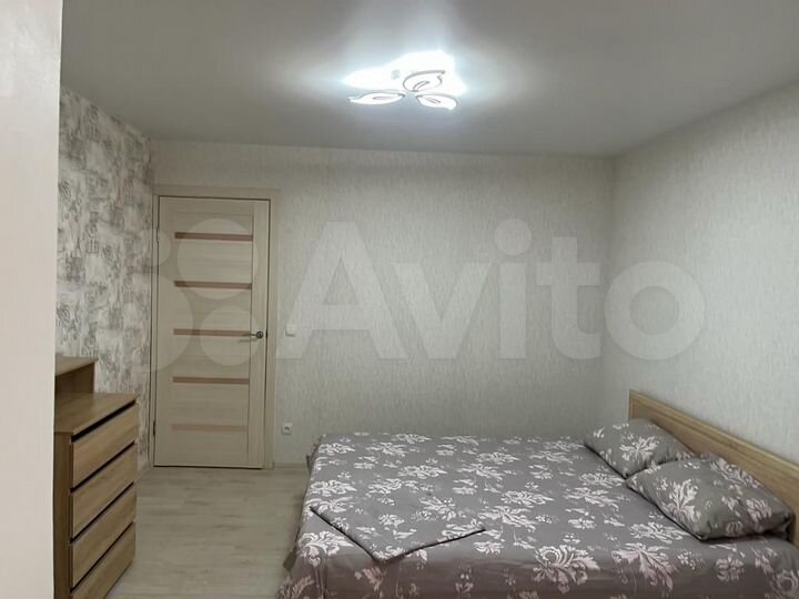 2-к. квартира, 56 м², 8/12 эт.